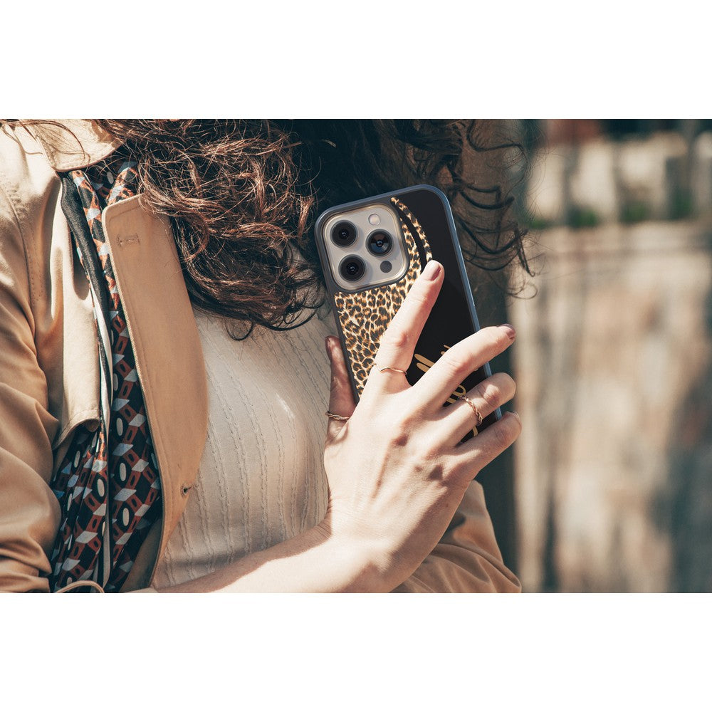 Leopard Curvy Personalized Apple iPhone Case